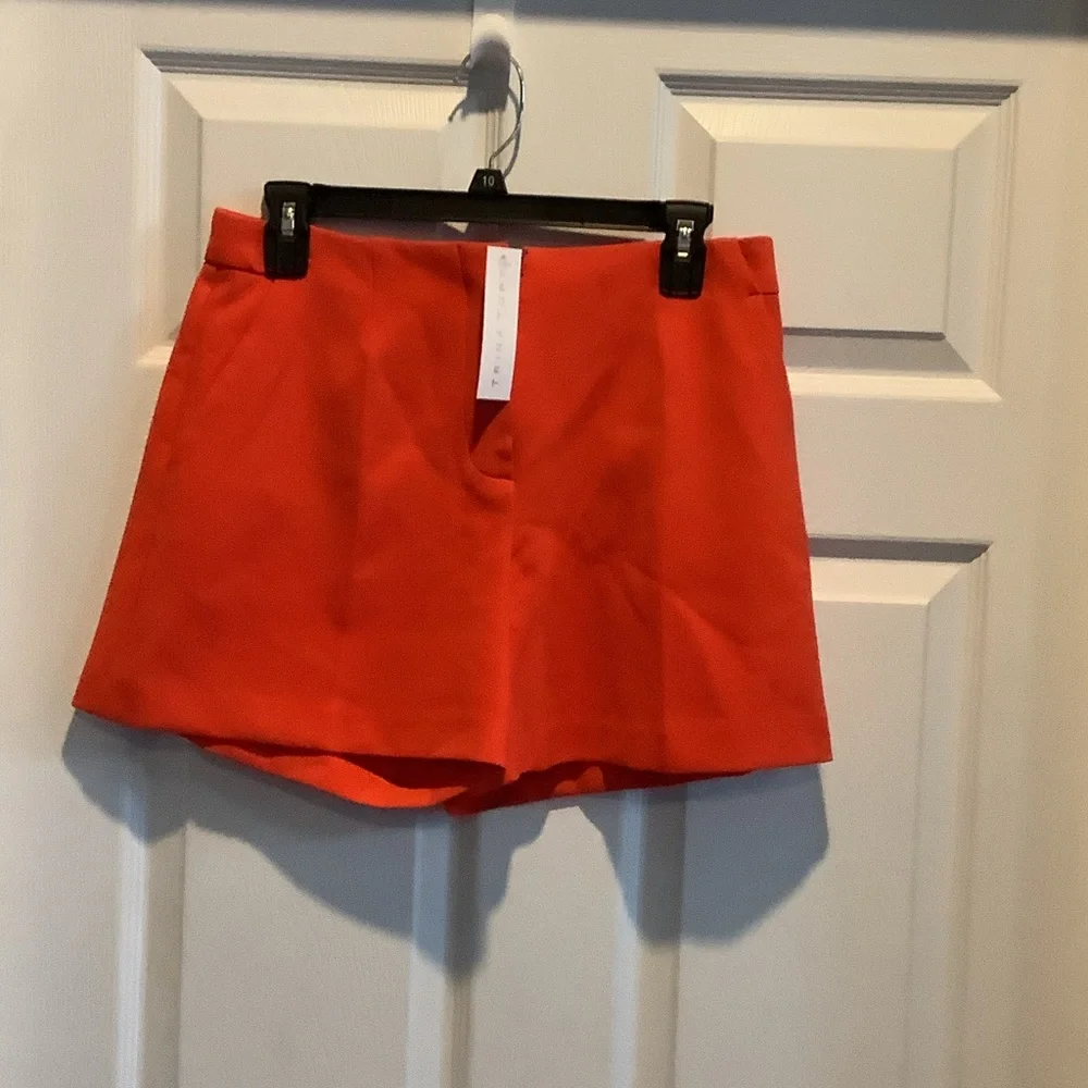 Trina Turk Red High-Waist Women's Shorts